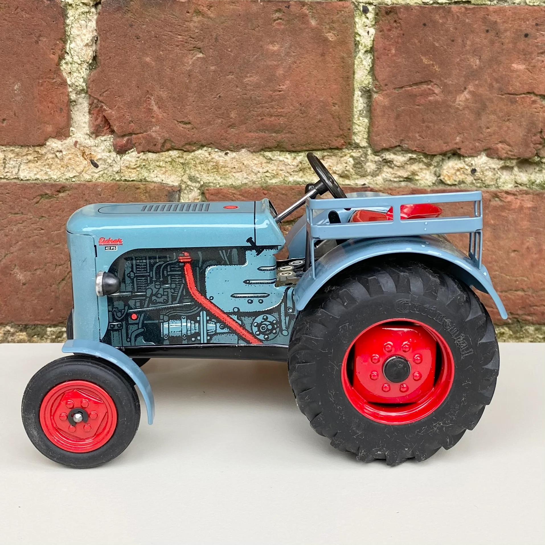 Eicher ED 215 Wind-Up Tractor - Image 2