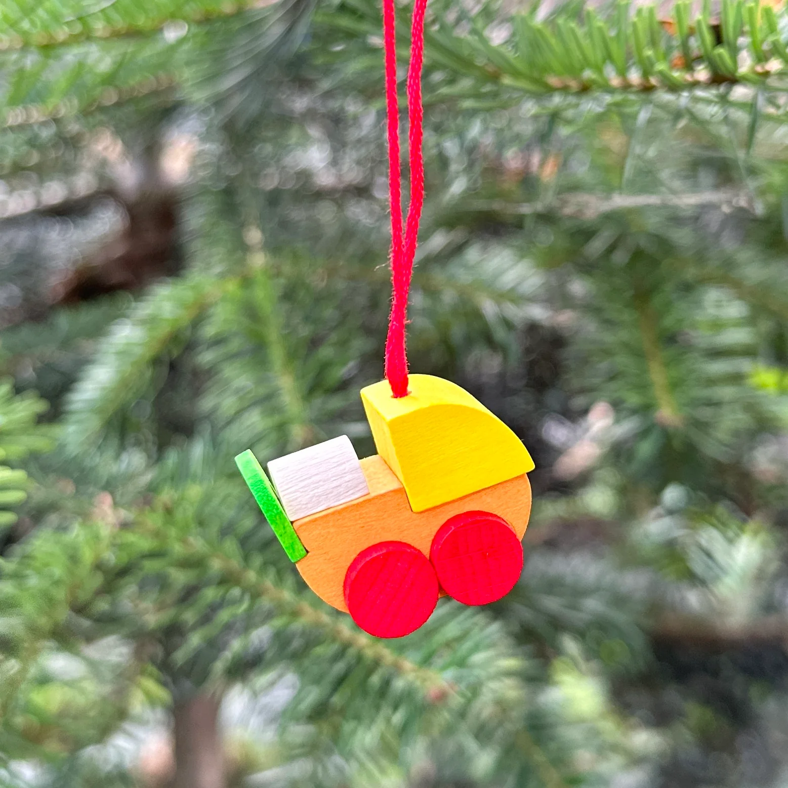 Pram Tree Decoration - Image 2